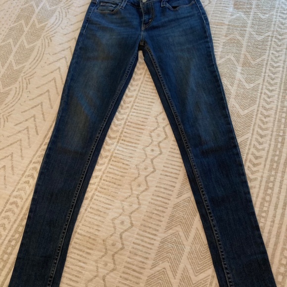 Levi's 535 Super Skinny Dark Wash Sz 26 - Picture 10 of 11